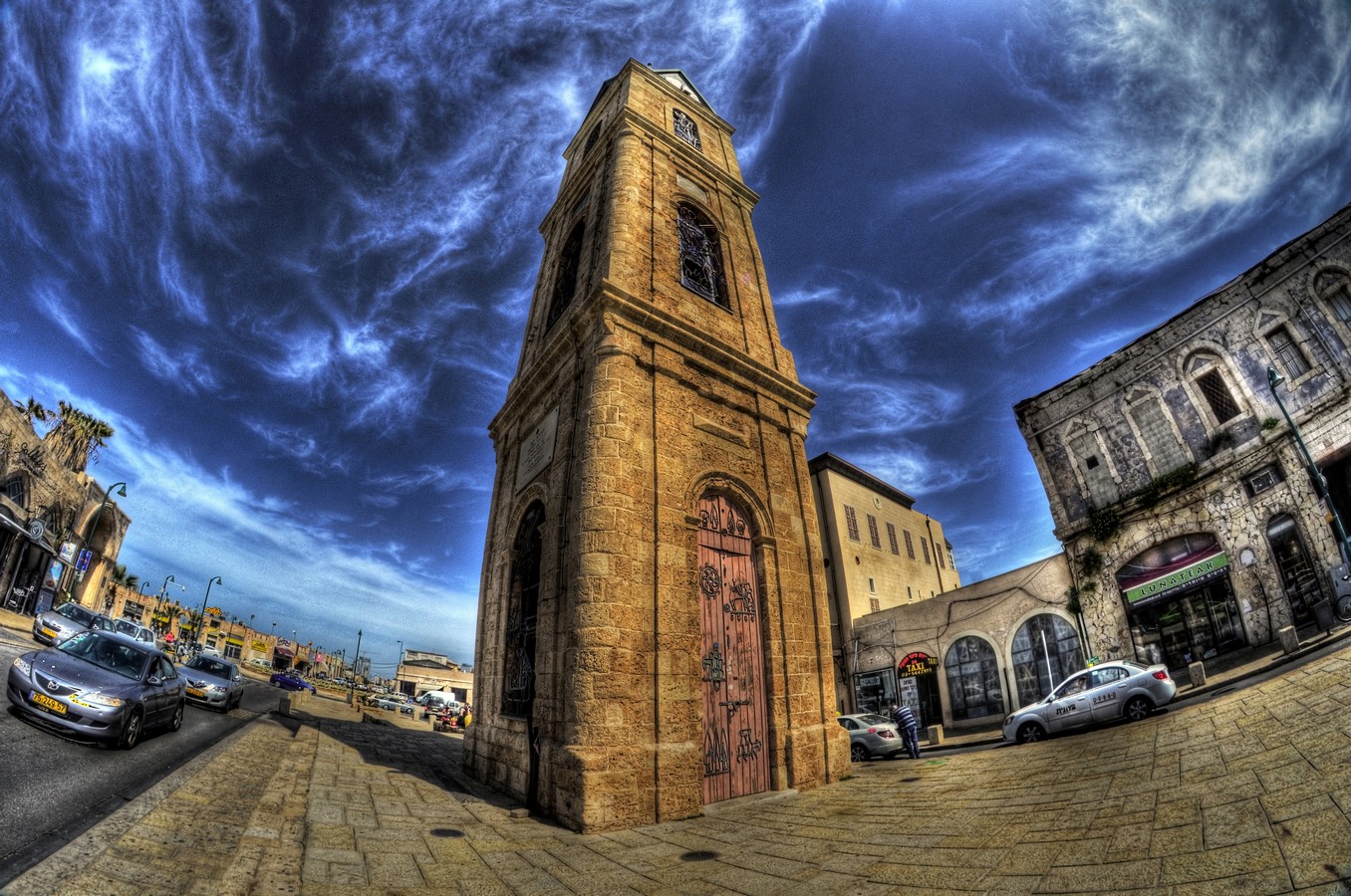 By: Moshe  Filberg