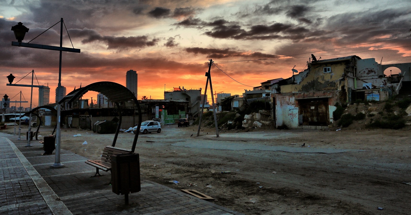 By: zvi  shahar