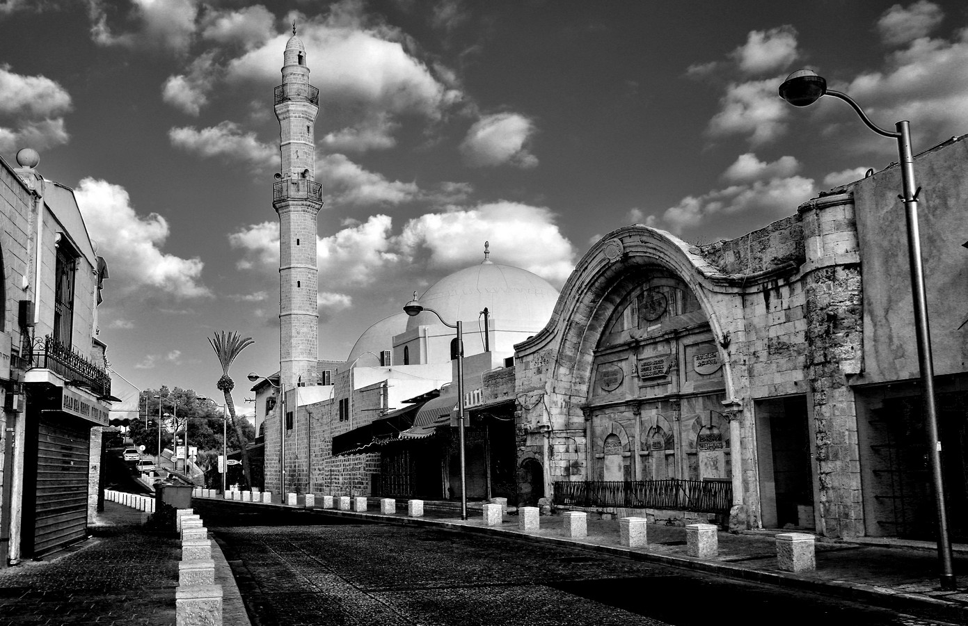 By: zvi  shahar