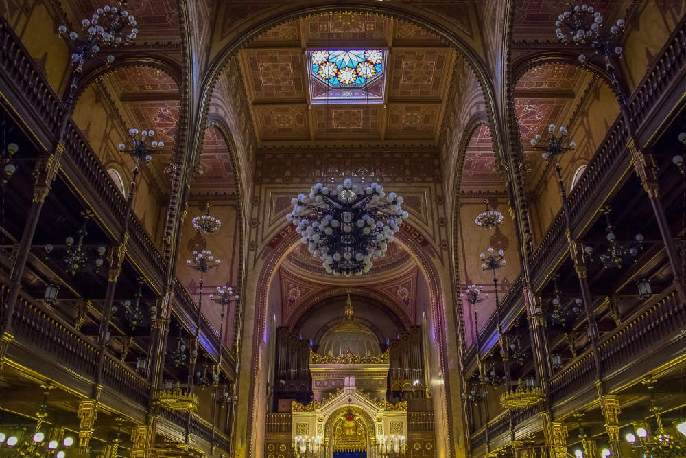 Photographer: favybakalo