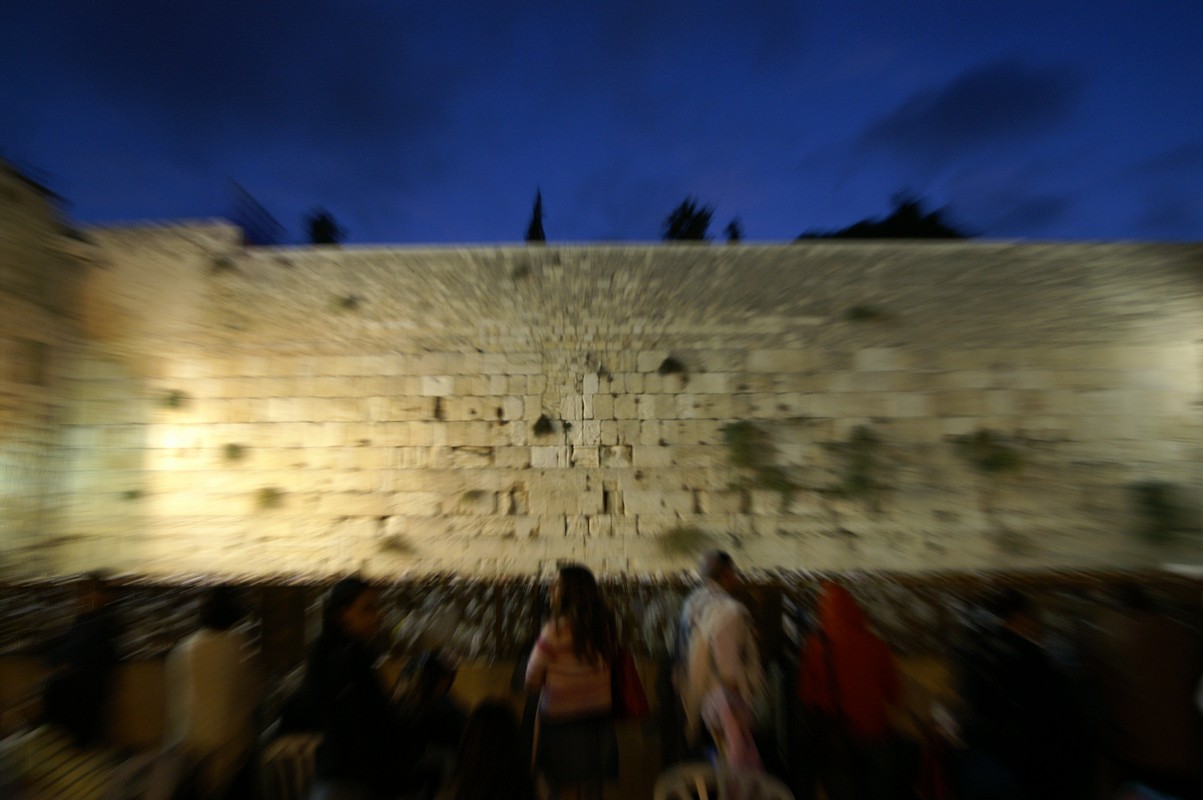 by: yigal meiron 