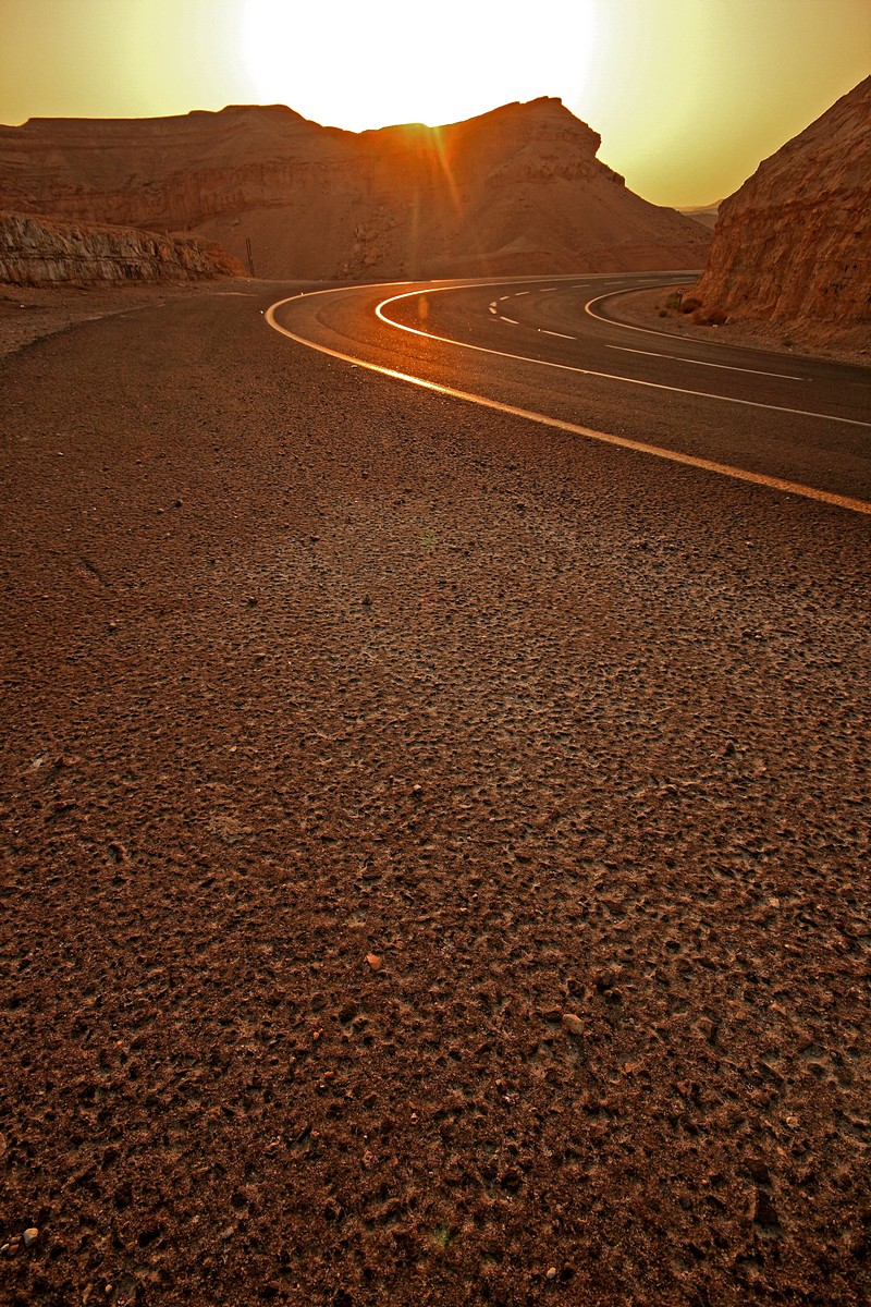 By: moshe dahan