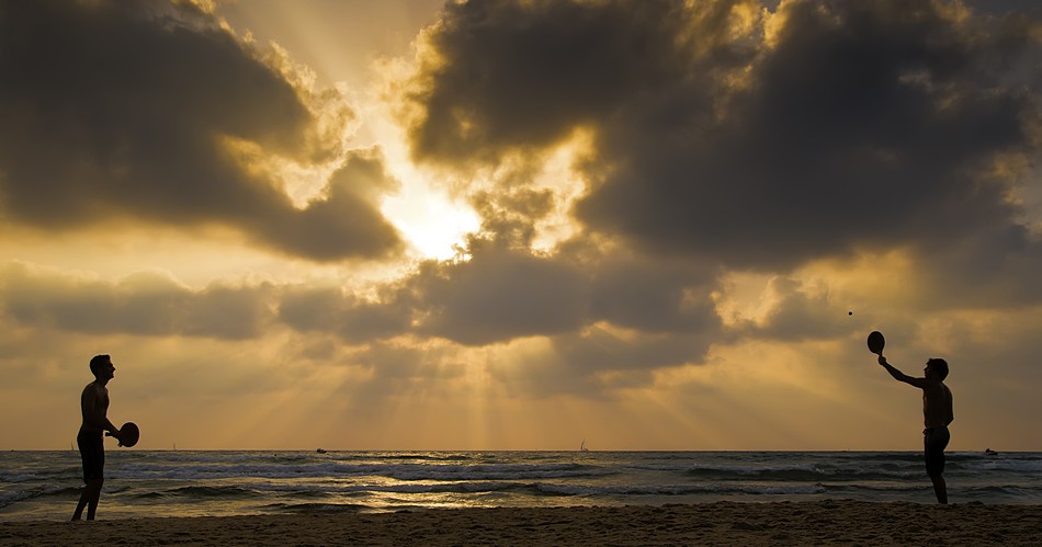 By: Oren Cohen