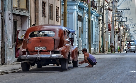 Transport World & Travel cars South America