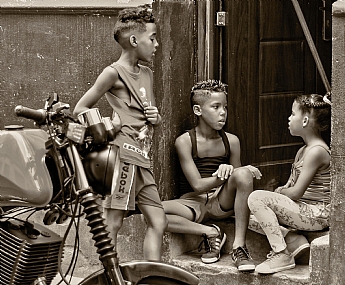 People World & Travel kids South America