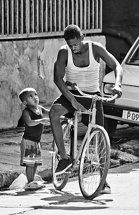 Transport People World & Travel Bicycle kids South America