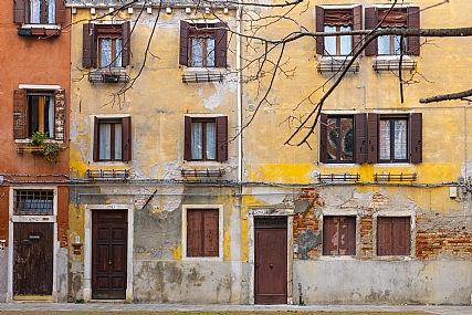 City & Architecture Structures and Buildings windows World & Travel Italy Picture Type