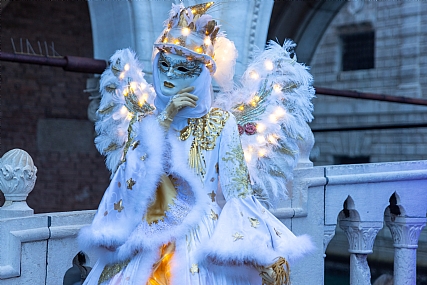 events Festivals Art Artists at work Picture Type