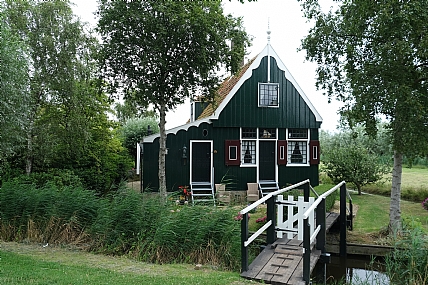 Photo by: menachem  lazar