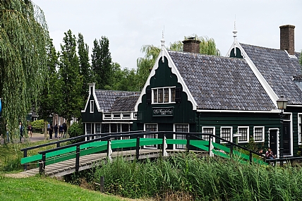 Photo by: menachem  lazar