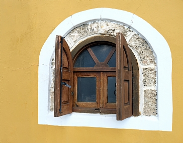 Photo by: menachem  lazar